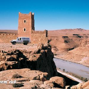 Bordj De Tazouguert Sur La Piste Du Haut Guir